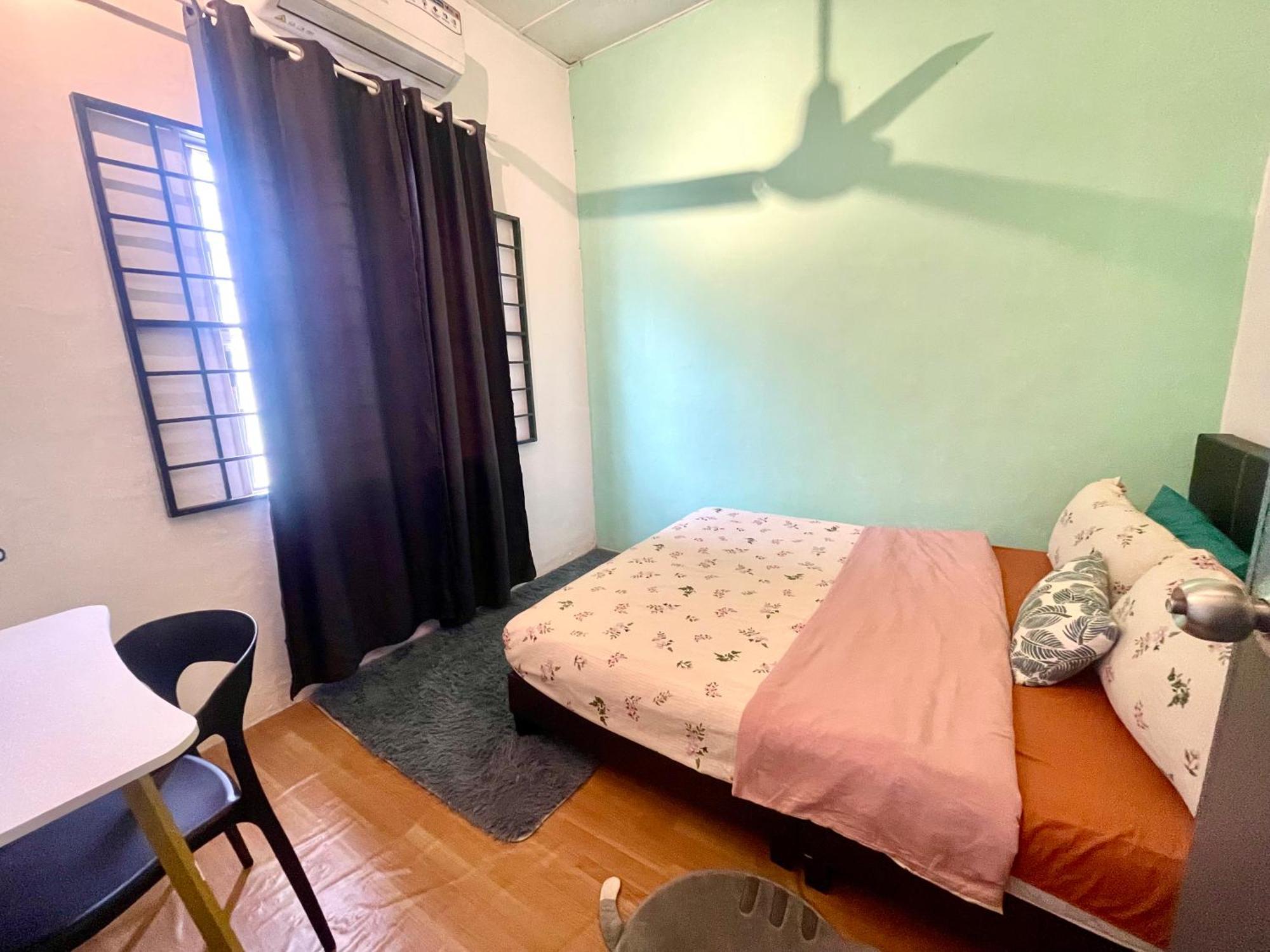 Entire Cozy Home 16 • 3 Bedroom @ Alma Bukit Mertajam Bagian luar foto